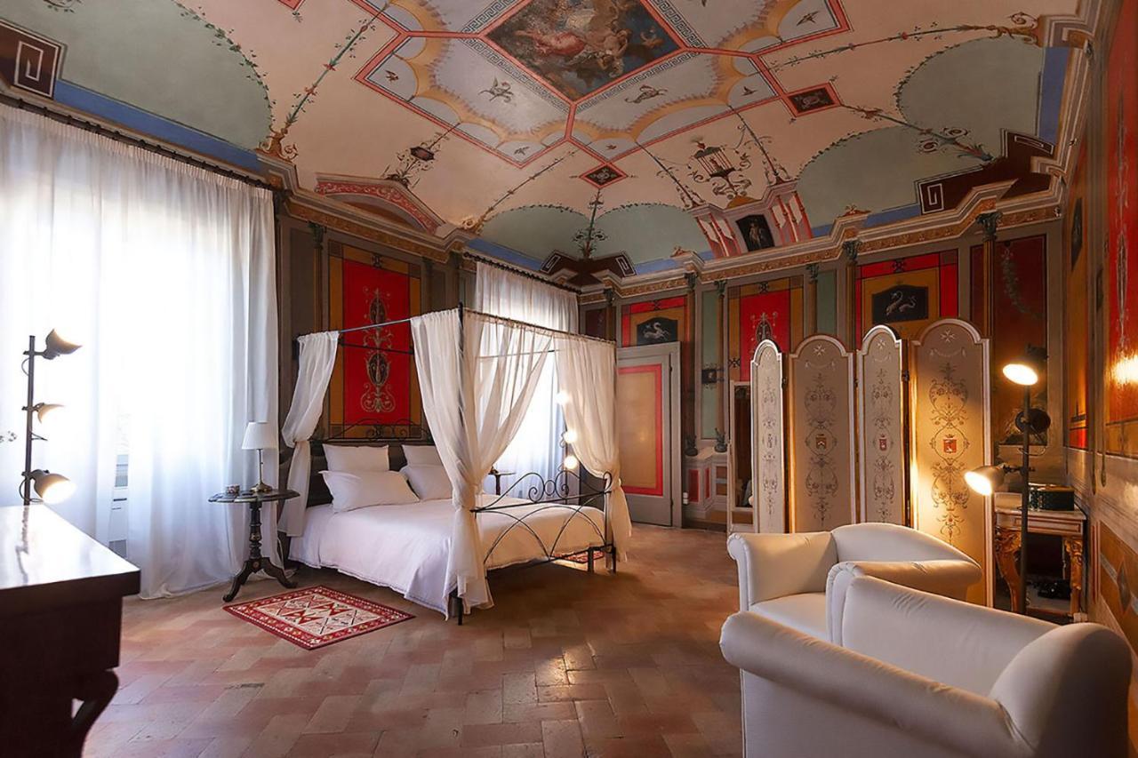 A Palazzo Fermo